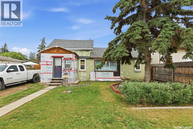 450 Y AVENUE S  Saskatoon, SK S7M 3J9