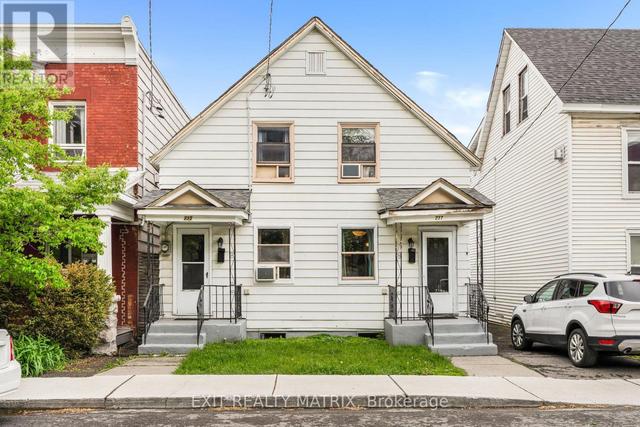 235-237 GUIGUES AVENUE  Ottawa, ON K1N 5J3