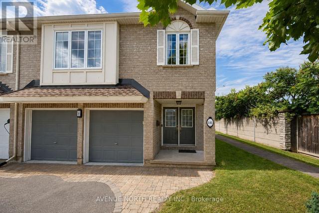 141 GLADEVIEW PRIVATE  Ottawa, ON K1T 4C4