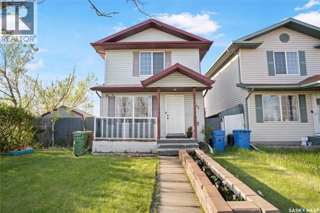 1402 10th AVENUE E  Regina, SK S4N 7P6