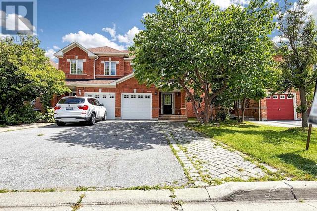 3328 SOUTHWICK STREET  Mississauga, ON L5M 7K9
