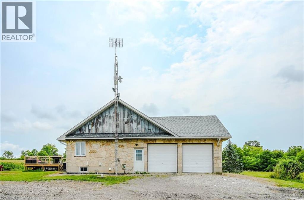 107 6Th Line Line, Caledonia, ON - Outdoor
