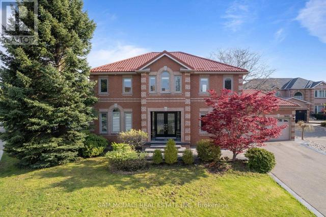 3605 TRELAWNY CIRCLE  Mississauga, ON L5N 6N8