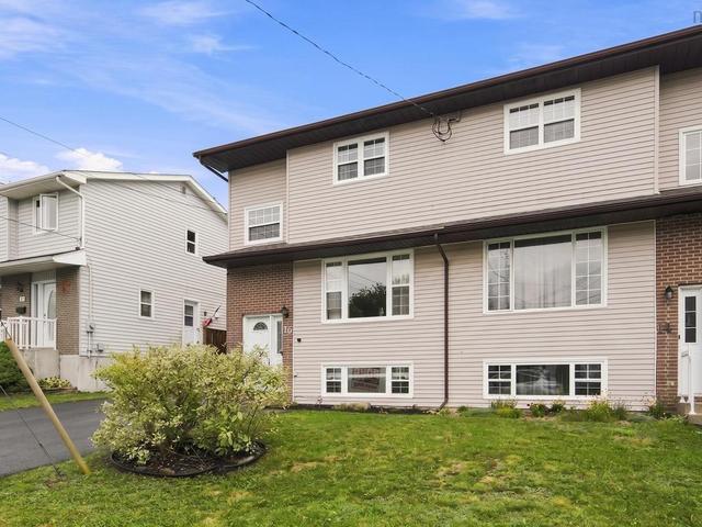 16 Colonna Place  Dartmouth, NS B2X 3J3