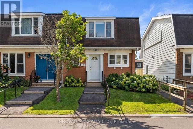 13 - 920 DYNES ROAD  Ottawa, ON K2C 0G8
