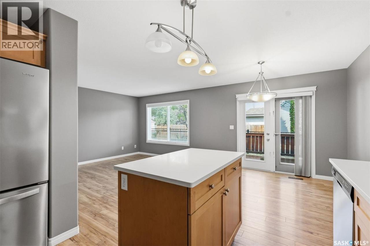 7 110 Dulmage Crescent, Saskatoon, SK - Indoor Photo Showing Kitchen