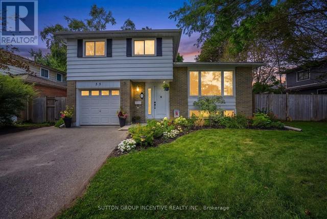 35 JILLS COURT Barrie, ON L4M 4L6