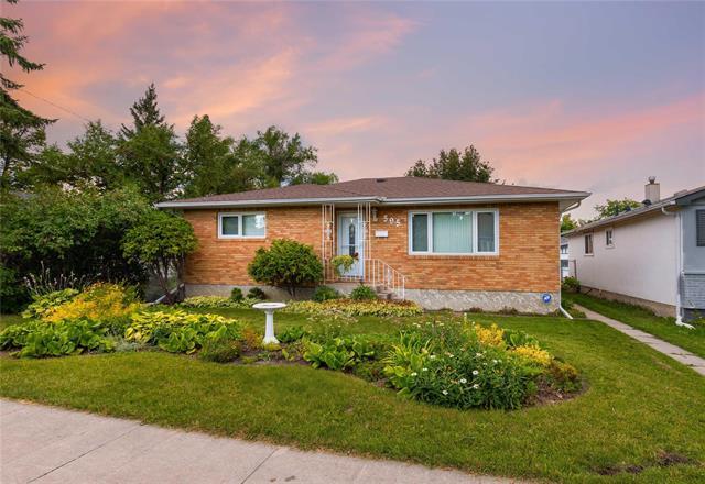 595 Matheson Ave, Winnipeg, MB - Outdoor