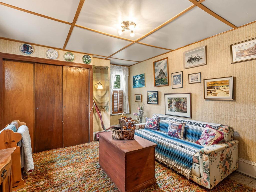 6079 Compton Avenue, Halifax, NS - Indoor Photo Showing Other Room