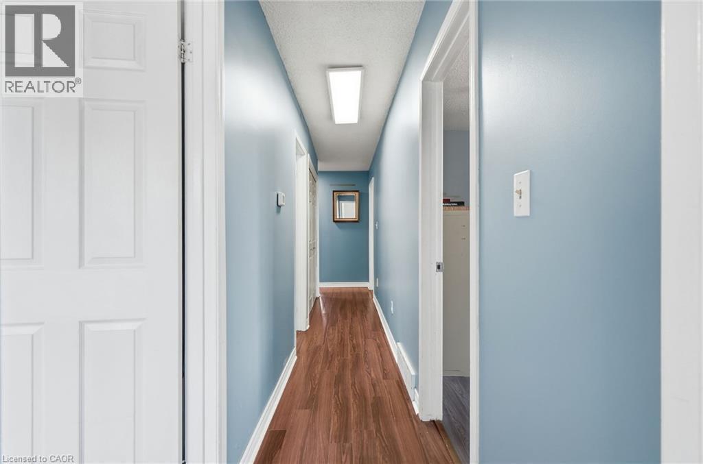 49 Markson Crescent, Hamilton, ON - Indoor Photo Showing Other Room