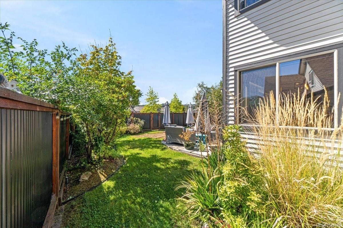 6191 Garside Rd, Nanaimo, BC 