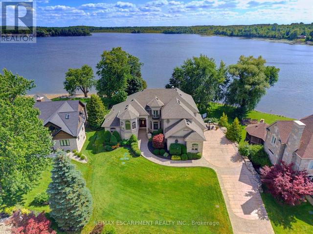 46 SANDY SHORE BOULEVARD  Puslinch, ON N3C 2V4