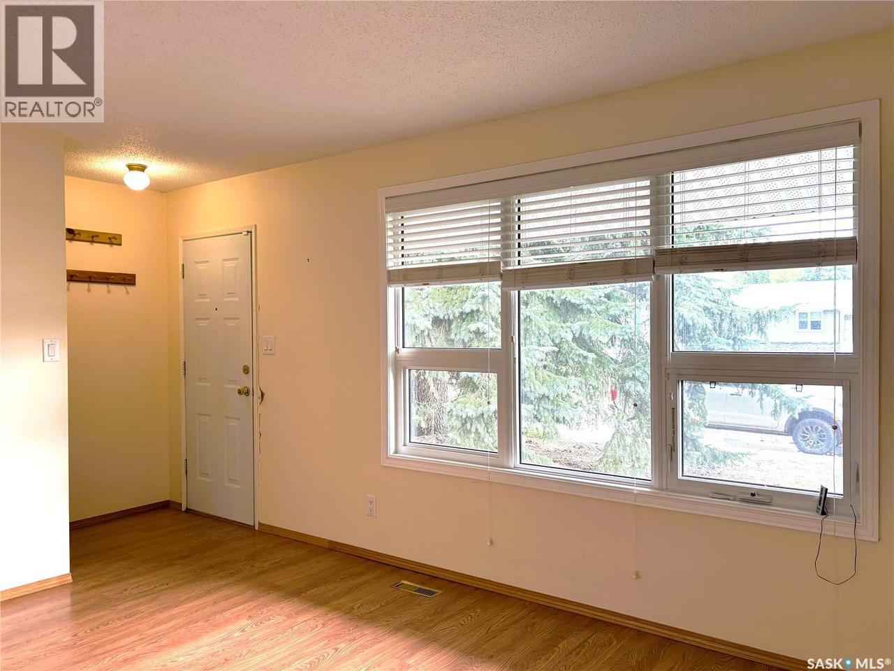 1619 Vickies Avenue, Saskatoon, SK - Indoor Photo Showing Other Room