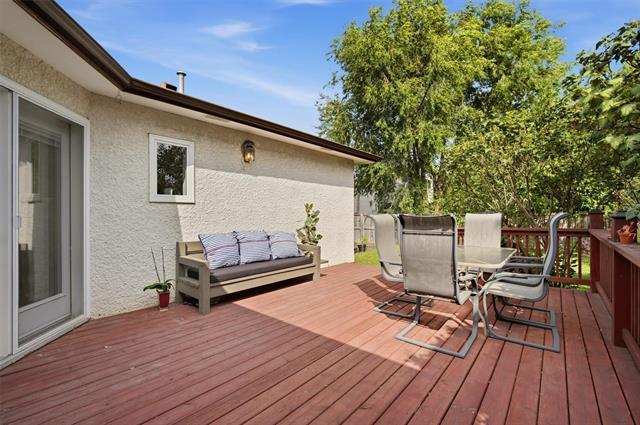 10 Mitchelson Way, Winnipeg, MB - Outdoor With Deck Patio Veranda With Exterior