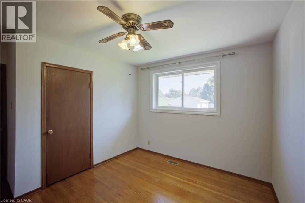 52 Queenston Crescent, Kitchener, ON - Indoor Photo Showing Other Room