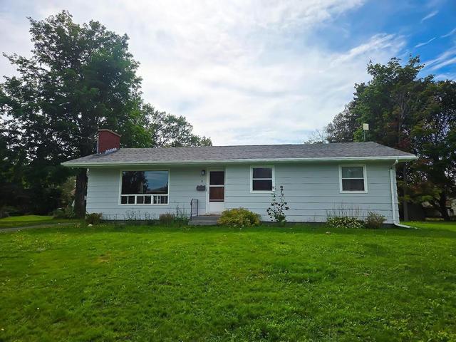 9 Messer Avenue  Sherwood, PE C1A 6N5