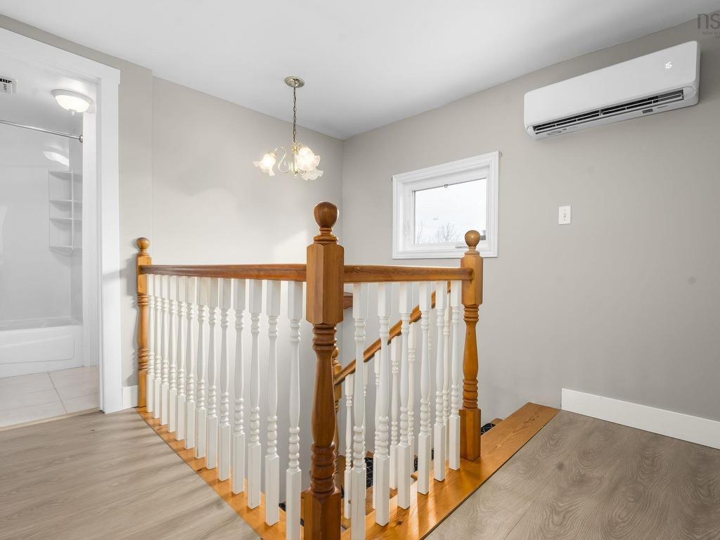 88 Armada Drive, Halifax, NS - Indoor Photo Showing Other Room