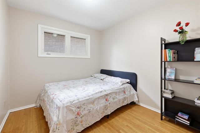 82 Linacre Rd, Winnipeg, MB - Indoor Photo Showing Bedroom