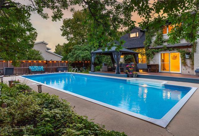 3 Attache Pl, Winnipeg, MB - Outdoor With In Ground Pool With Deck Patio Veranda With Backyard