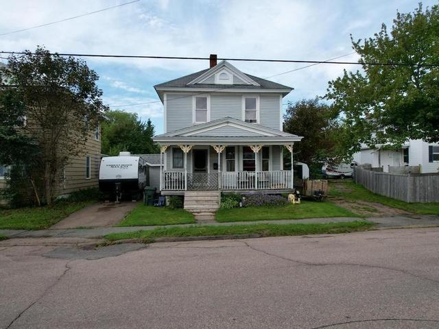 54 Prince Arthur Street  Amherst, NS B4H 1W1