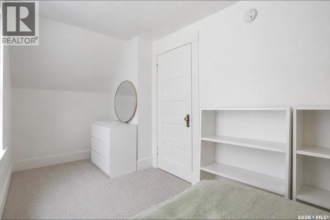 610 Albert Avenue, Saskatoon, SK - Indoor