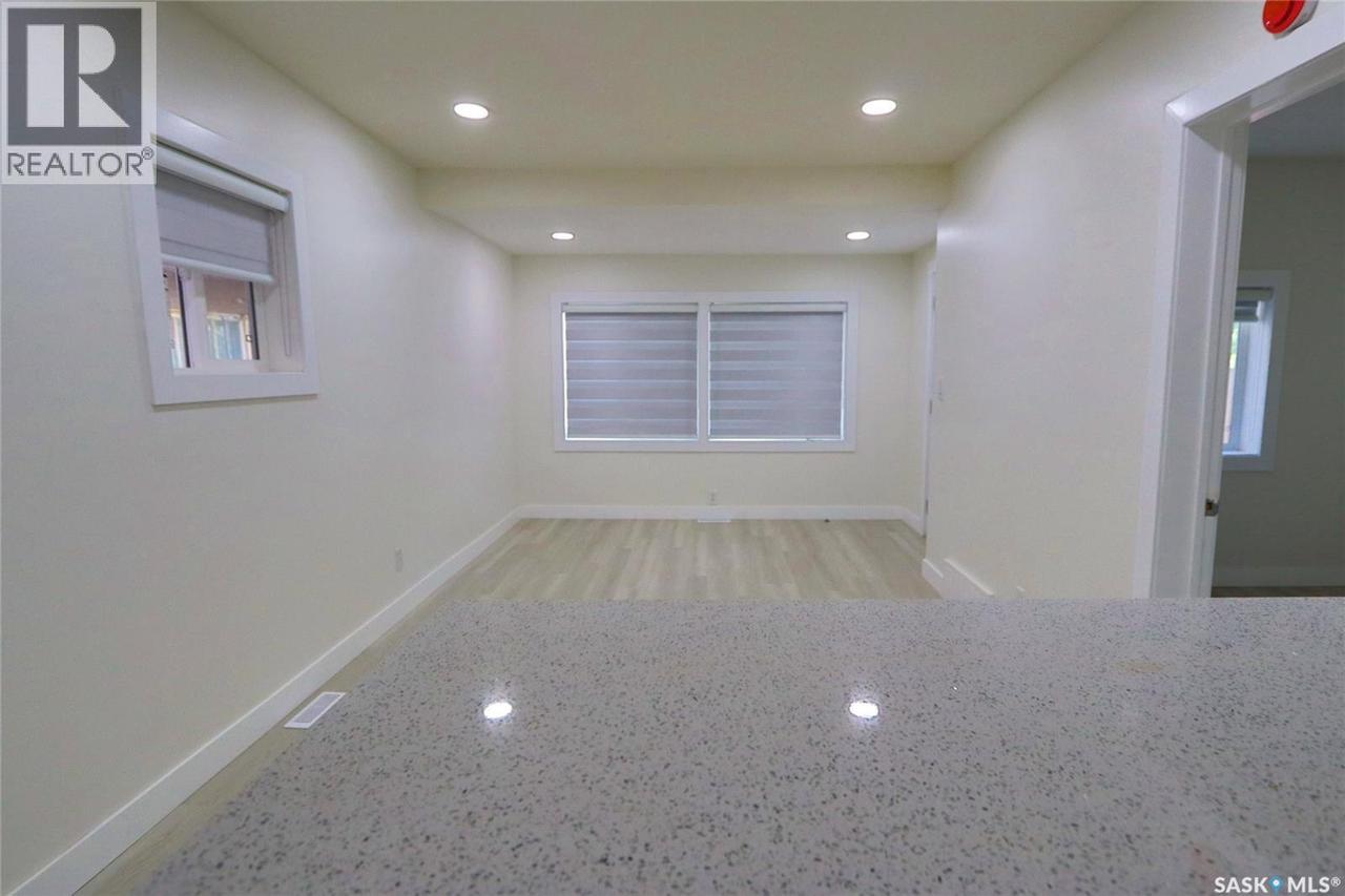 2039 Wallace Street, Regina, SK - Indoor Photo Showing Other Room