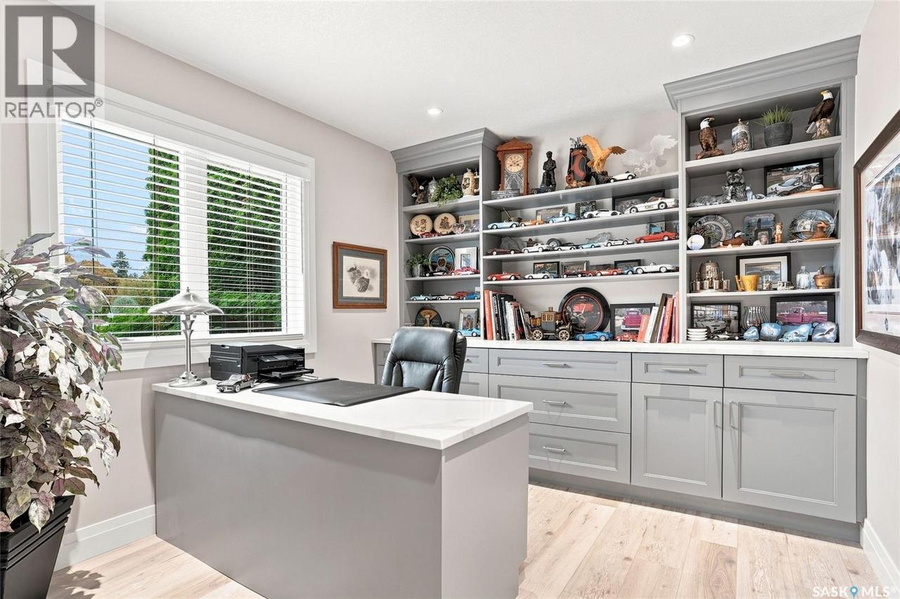 42 3415 Calder Crescent, Saskatoon, SK - Indoor Photo Showing Office
