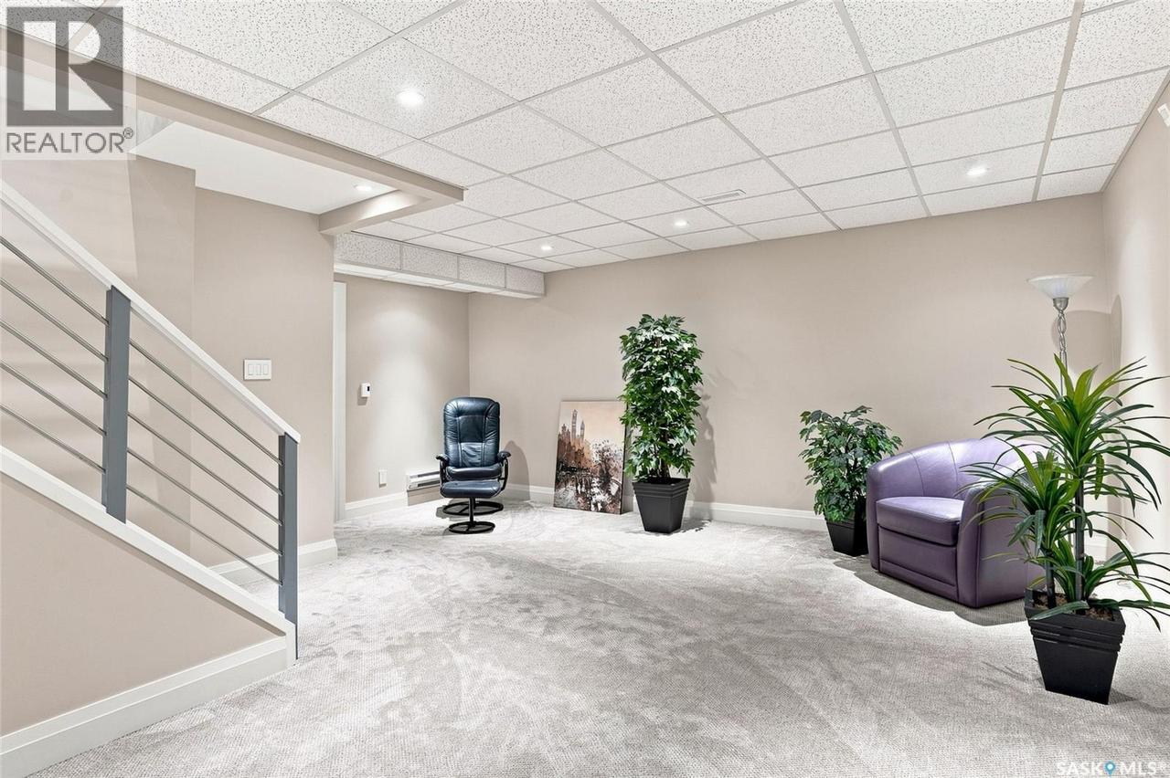 42 3415 Calder Crescent, Saskatoon, SK - Indoor