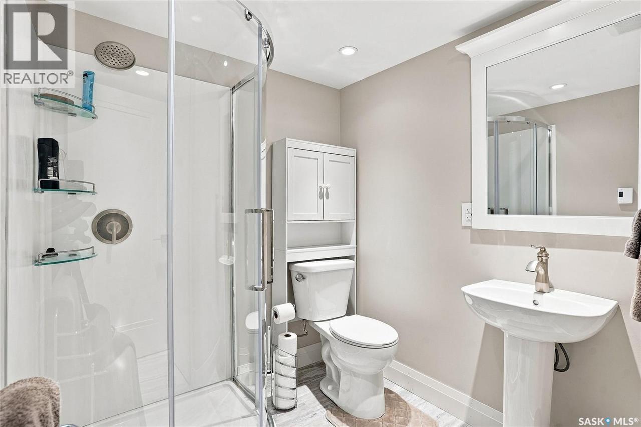 42 3415 Calder Crescent, Saskatoon, SK - Indoor Photo Showing Bathroom