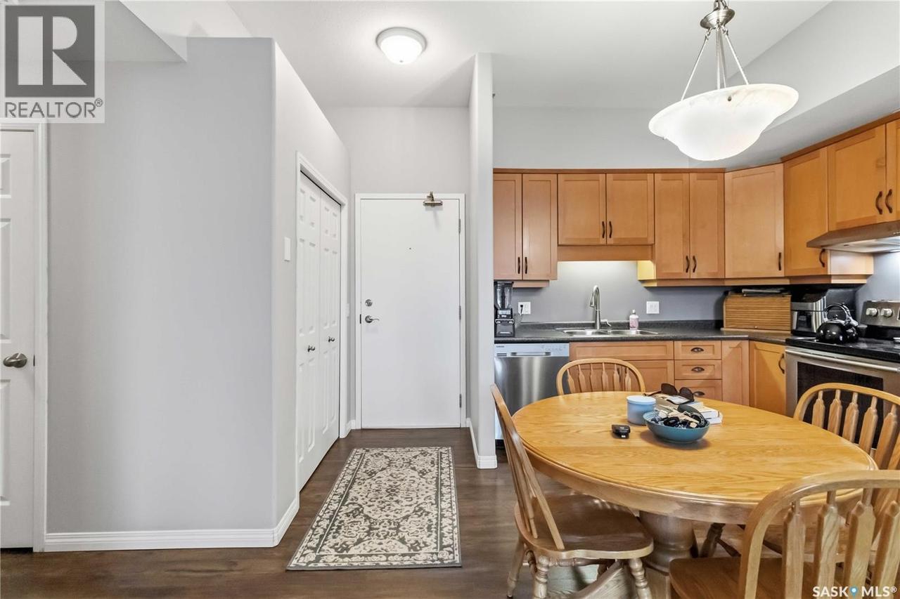 401 215 Lowe Road, Saskatoon, SK - Indoor Photo Showing Other Room