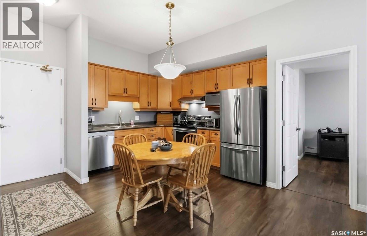 401 215 Lowe Road, Saskatoon, SK - Indoor