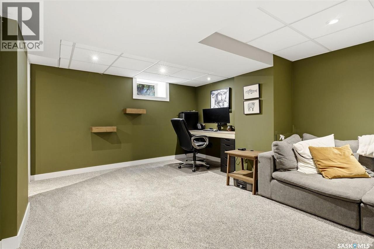 2918 19Th Avenue, Regina, SK - Indoor Photo Showing Basement