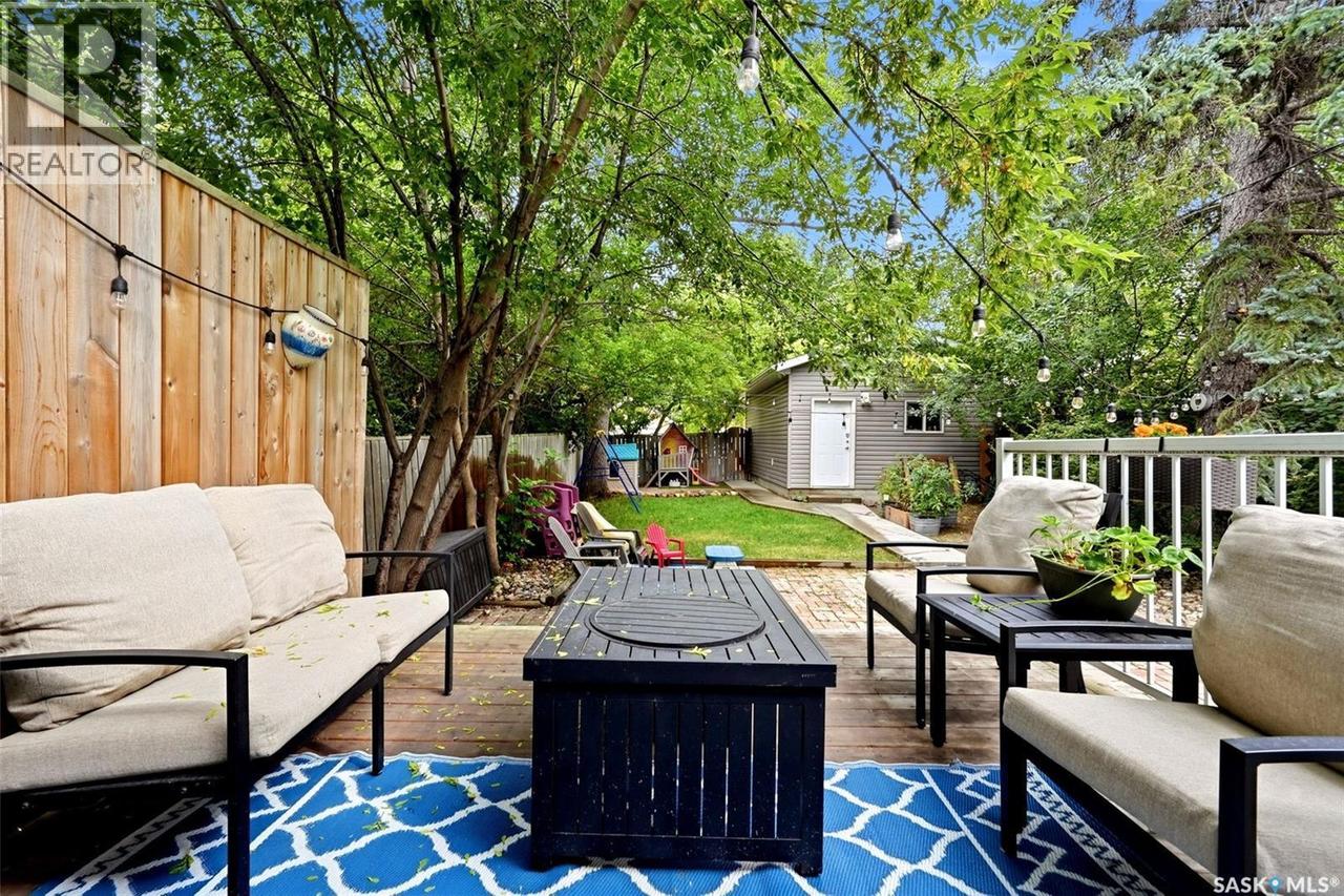 2918 19Th Avenue, Regina, SK - Outdoor With Deck Patio Veranda With Exterior
