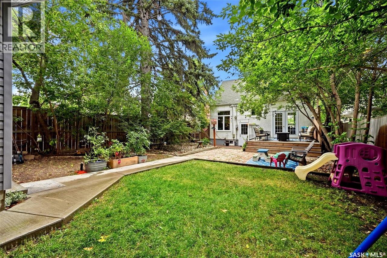 2918 19Th Avenue, Regina, SK - Outdoor