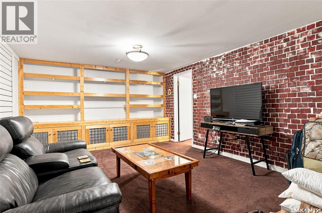96 Patterson Crescent, Saskatoon, SK - Indoor