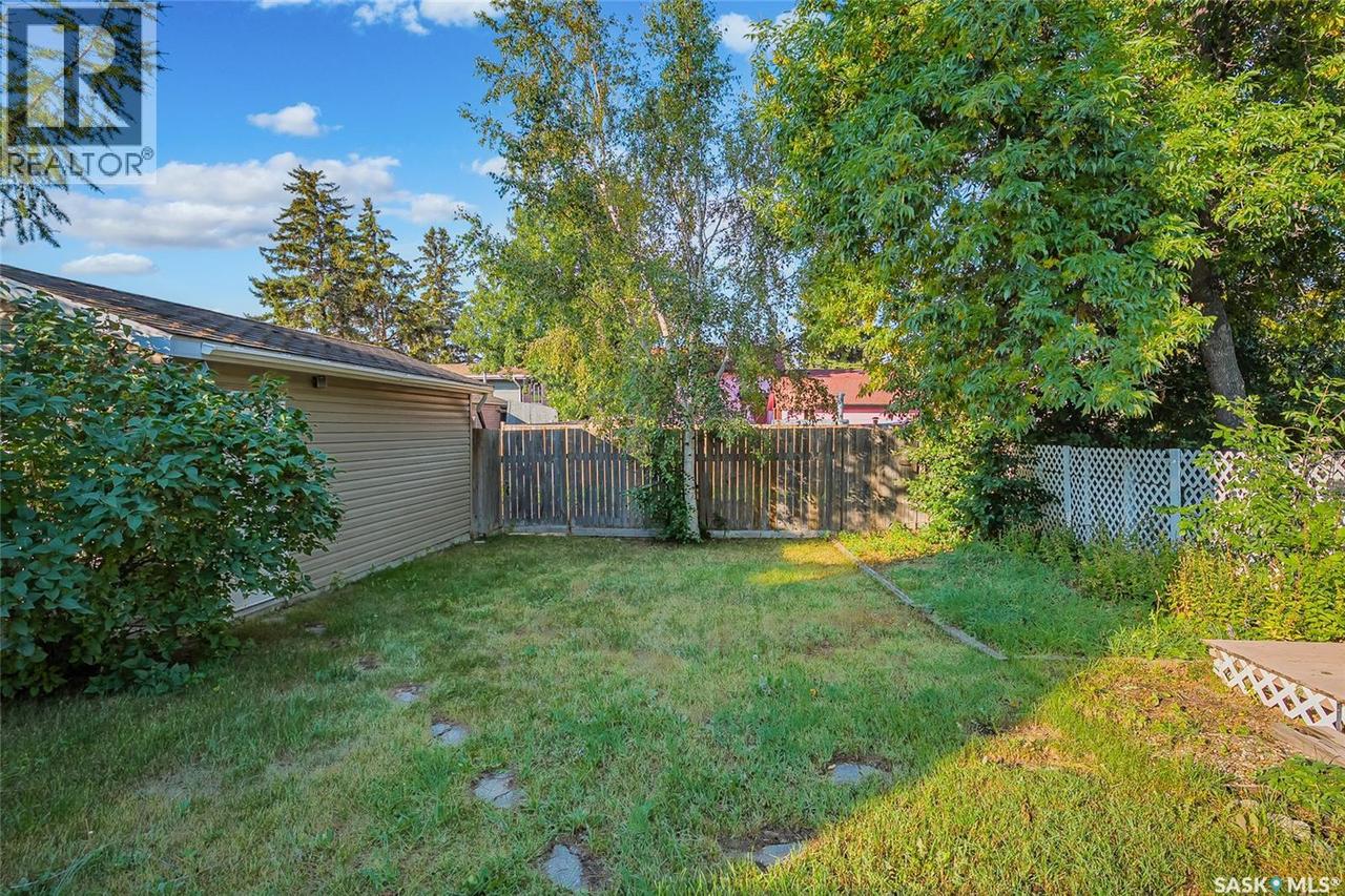 96 Patterson Crescent, Saskatoon, SK - Outdoor
