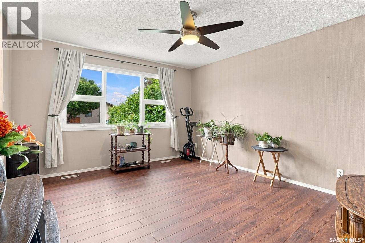 96 Patterson Crescent, Saskatoon, SK - Indoor Photo Showing Other Room