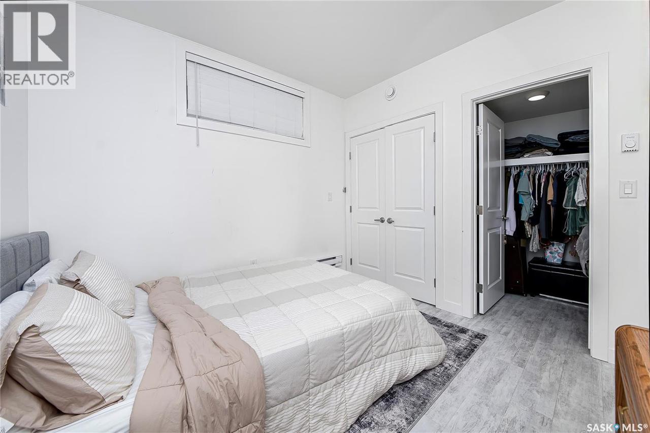 547 Evergreen Boulevard, Saskatoon, SK - Indoor Photo Showing Bedroom