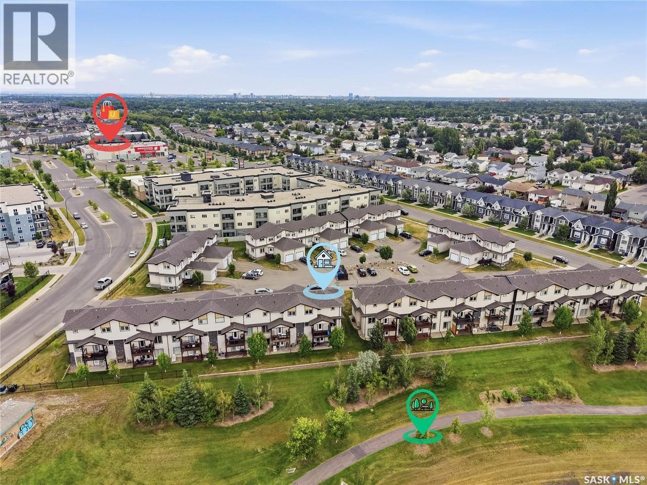 18 118 Hampton Circle, Saskatoon, SK - Outdoor With View