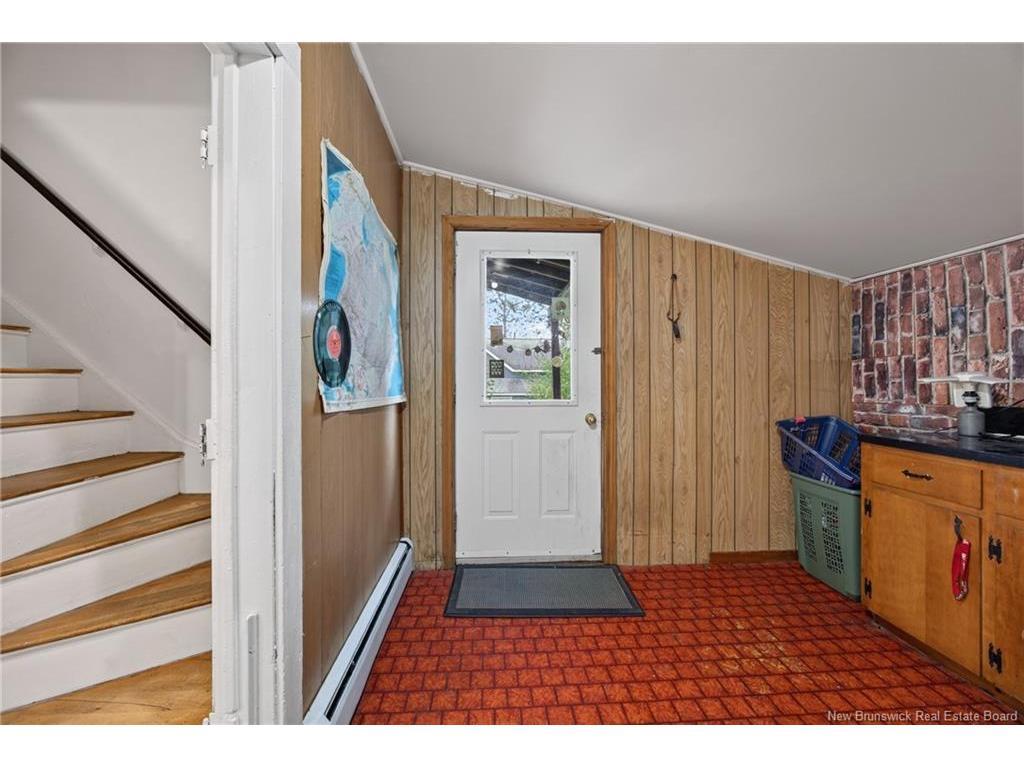251 Carney St, Devon, NB 