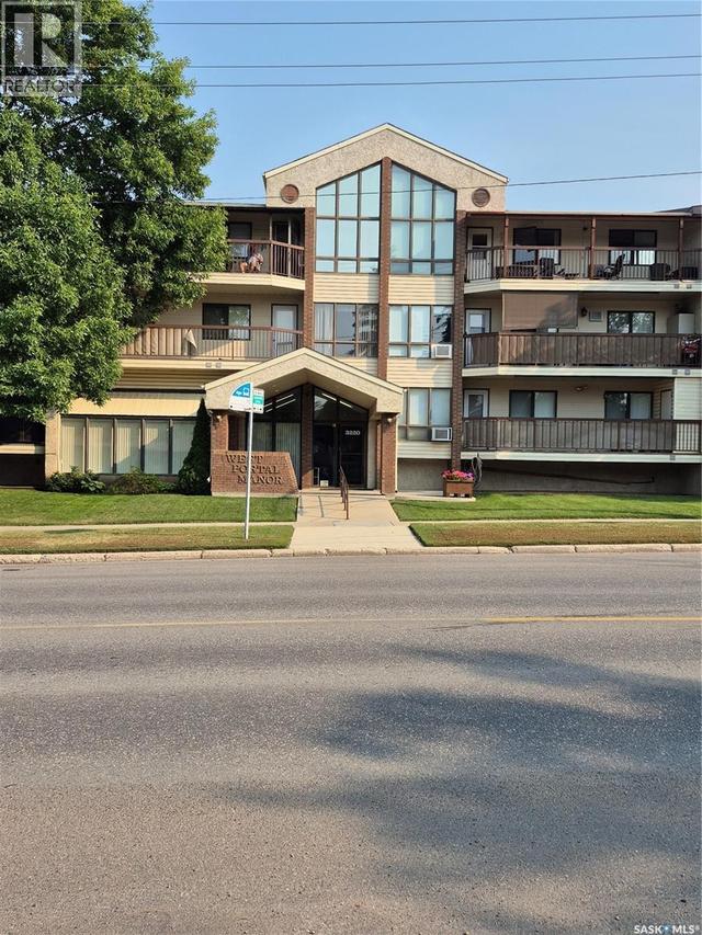 102 3220 33rd STREET W  Saskatoon, SK S7L 6K3