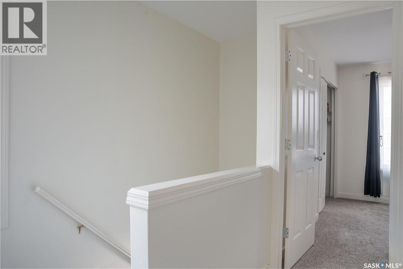 542 Carter Way, Saskatoon, SK - Indoor Photo Showing Other Room