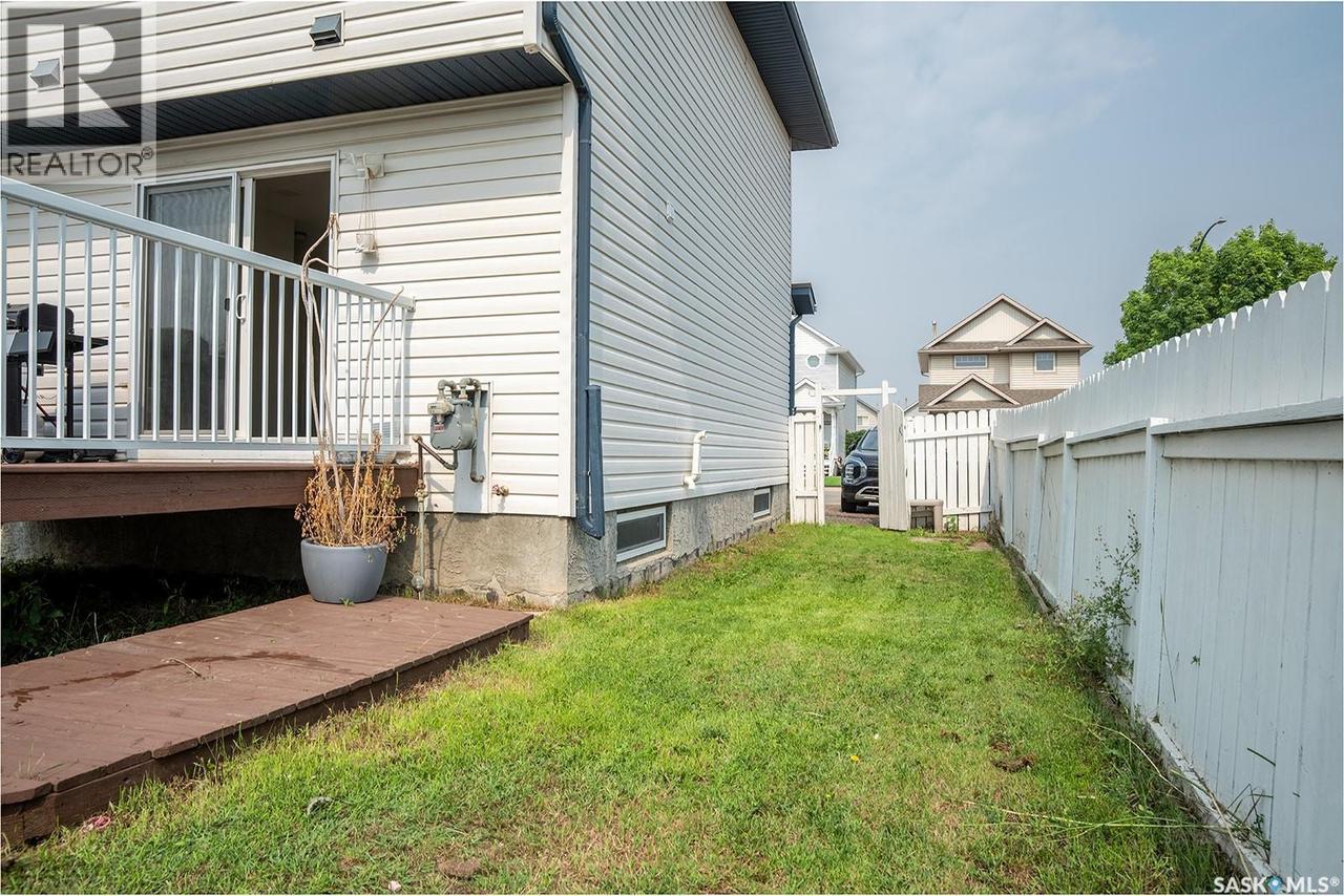 542 Carter Way, Saskatoon, SK - Outdoor With Exterior
