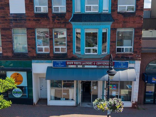 109 Victoria Street E  Amherst, NS B4H 1X9