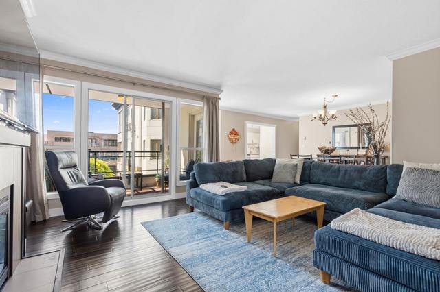 201-15169 Buena Vista Avenue  White Rock, BC V4B 1Y2