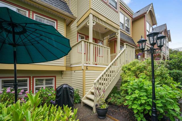 6-15151 Buena Vista Avenue  White Rock, BC V4B 1Y2