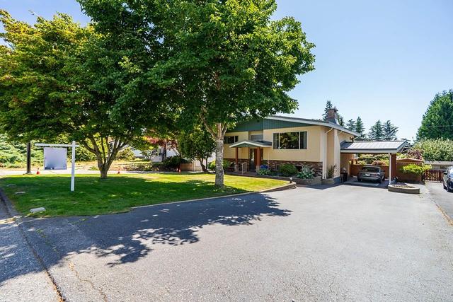 13852 Malabar Avenue  White Rock, BC V4B 2X9