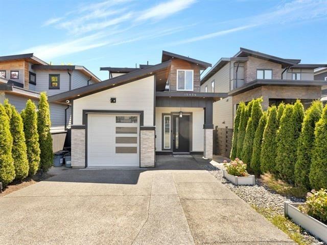 15456 Russell Avenue  White Rock, BC V4B 2R3