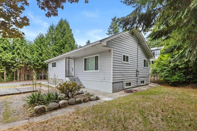 1593 Stevens Street  White Rock, BC V4B 4Y4