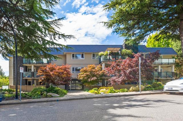 104-1371 Foster Street  White Rock, BC V4B 3X5
